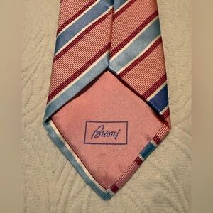BRIONI - Hand Made - 100% Silk Tie - Italy Designer